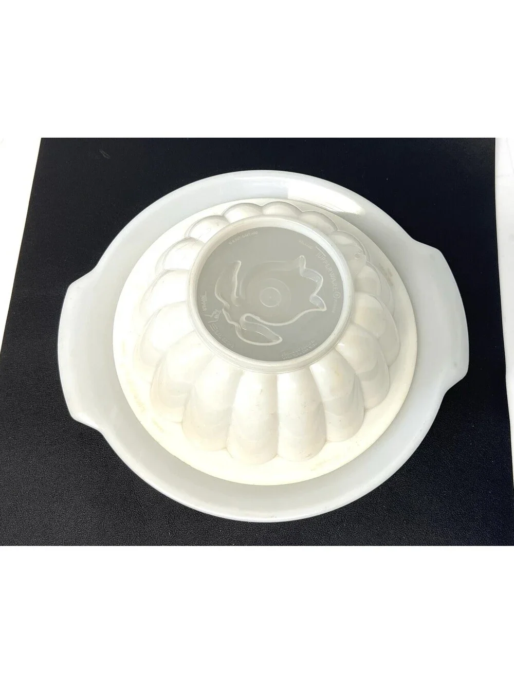 Vintage Tupperware Jel-N-Serve Jello Mold Set With Top Lid & Bottom Tray TULIP